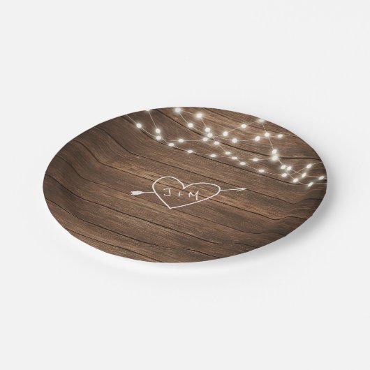 Rustikale Country String Lights Hochzeitspapier Pappteller (Schrägansicht)