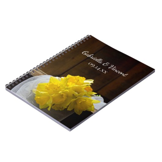 Rustikale Daffodien und die Hochzeit von Stallholz Notizblock (Linke Seite)