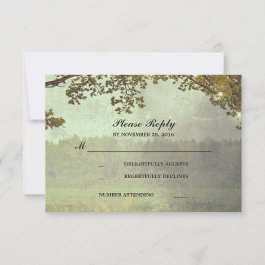Rustikale Eichenbaum-Lichter Hochzeit RSVP Karte (Vorderseite)