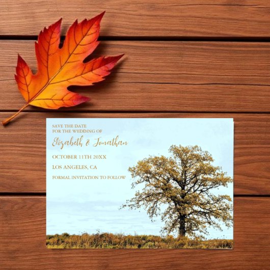 Rustikale Eichenhochzeit im Herbst Save The Date