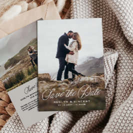 Rustikale einfache stilvolle Hochzeit mit zwei Fot Save The Date