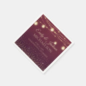 Rustikale Elegant Burgundy Gold String Lights Hoch Serviette (Ecke)