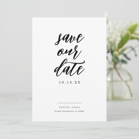 Rustikale Elegant Calligraphy Foto Wedding Save The Date (Stehend Vorderseite)