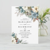 Rustikale Elegant Dusty Blue Floral Winter Wedding Einladung (Stehend Vorderseite)