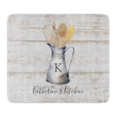 Rustikale Elegant Monogram Kitchen Utensils Schneidebrett (Vorderseite)