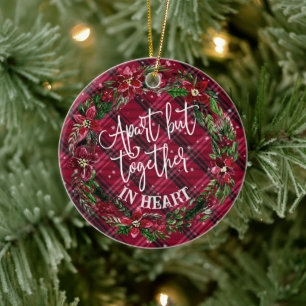 Rustikale Eleganz: Festliches Weihnachtsfest Karie Keramik Ornament