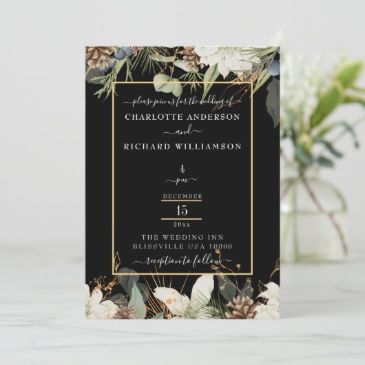 Rustikale Eleganz, Pinecone Border on Black Einladung (Stehend Vorderseite)