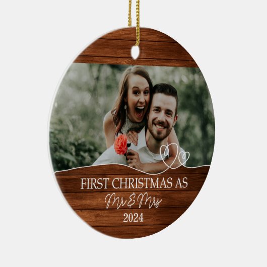 Rustikale erste Weihnachten als Herr. & Mrs. Keramik Ornament (Rechts)