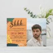 Rustikale Erwachsenenüberraschung Geburtstagsparty Einladung (Stehend Vorderseite)