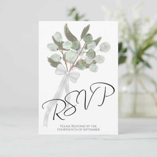 Rustikale Eukalyptus & Greenery Bouquet Chic Weddi RSVP Karte (Stehend Vorderseite)