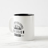 Rustikale Familienhütte | Holzeffekt Zweifarbige Tasse (Vorderseite Links)