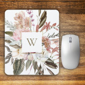 Rustikale Feminine Floral Bouquet mit Monogramm Mousepad