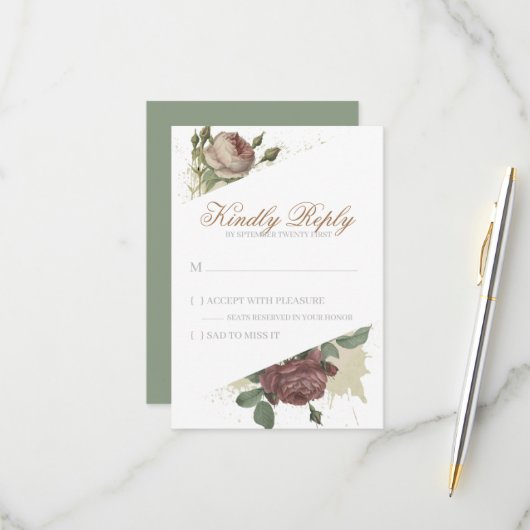 Rustikale florale Burgund Marsala Blush Rose Moder RSVP Karte (Vorderseite/Rückseite Beispiel)