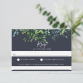 Rustikale Foliage Navy Blue Wedding Food Allergie  RSVP Karte (Stehend Vorderseite)