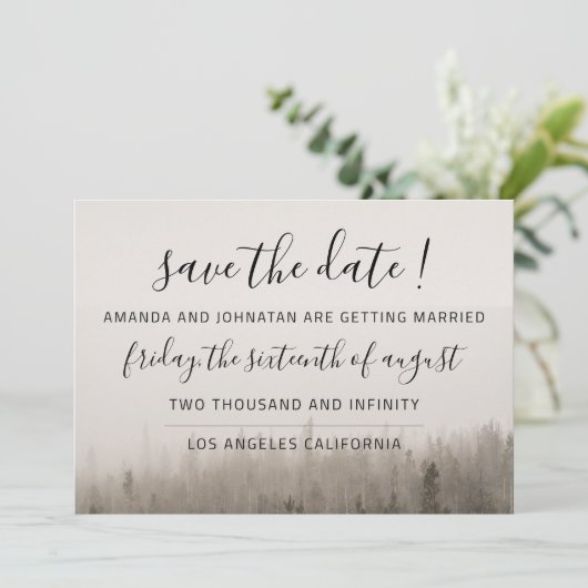 Rustikale Forest Misty Landschaft Hochzeit Save The Date (Stehend Vorderseite)