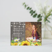 Rustikale Foto-Graduierungsparty für Holz und Stri Einladungspostkarte (Stehend Vorderseite)