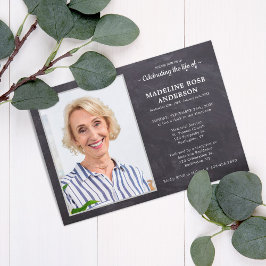 Rustikale Gedenkfeier zur Beerdigung des Fotos Einladung