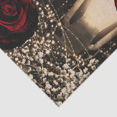 Rustikale glänzende Laternenleuchten Dunkle Rote R Seidenpapier (Ausschnitt)