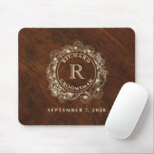 Rustikale Gold-Monogramm-Trauzeuge Mousepad (Mit Mouse)