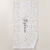Rustikale goldfarbene Muster Monogram White Glitte Strandtuch (Vorderseite)