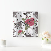 Rustikale, graue, gestreifte Blume rote Rosen Quadratische Wanduhr (Zuhause)