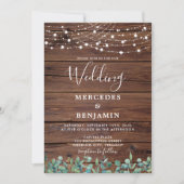 Rustikale Grün String Lights Country Wood Wedding Einladung (Vorderseite)