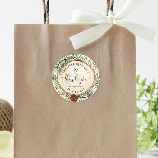 Rustikale Grünanlage handgefertigt mit Liebe Runder Aufkleber