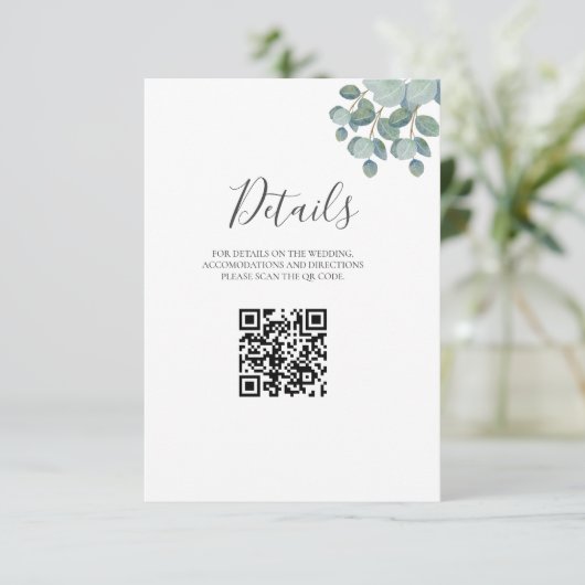 Rustikale Grüne Eukalyptus Sommerhochzeit. (Stehend Vorderseite)