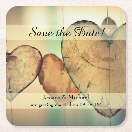 Rustikale Hanging Wood Hearts Save the Date Rechteckiger Pappuntersetzer (Vorderseite)