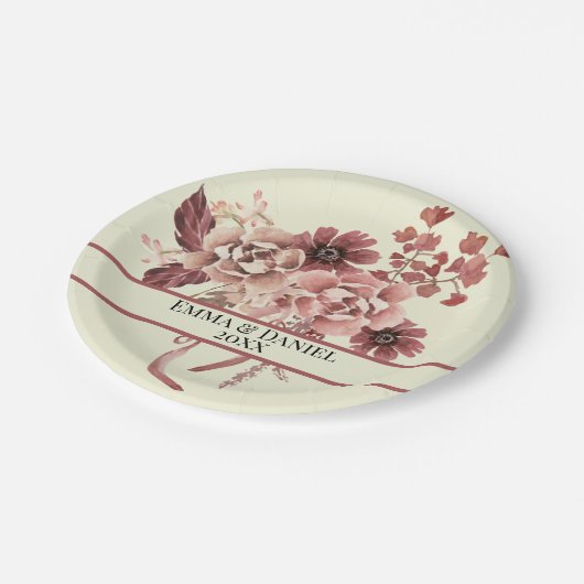 Rustikale Herbstblüten Cremes Hintergrund Wasserfa Pappteller (Schrägansicht)