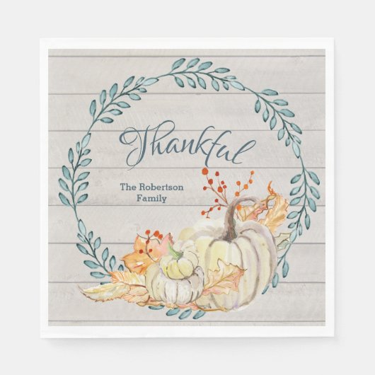 Rustikale Herbstlaub in Kürbisfisch Erntedank Serviette (Vorderseite)