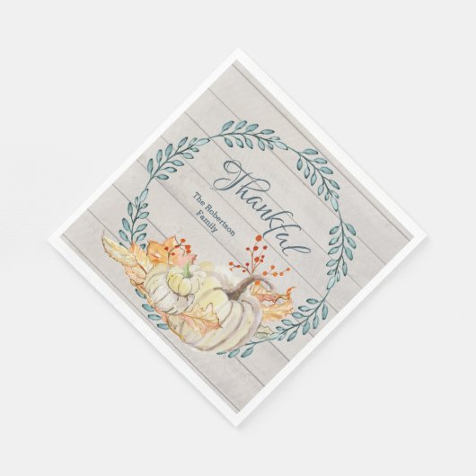 Rustikale Herbstlaub in Kürbisfisch Erntedank Serviette (Ecke)