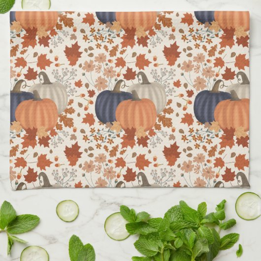 Rustikale Herbstpumpen Wildblumen Blätter Geschirrtuch (Gefaltet)