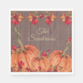Rustikale Herbstwald Orange Pumpkins Herbstlaube Serviette (Vorderseite)