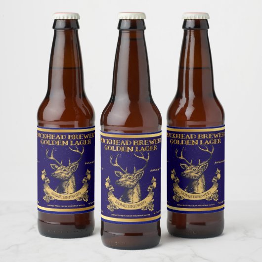 Rustikale Hirschbuckköpfe auf der Zuhause im Detai Bierflaschenetikett (Flaschen)