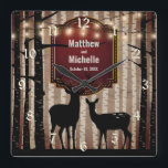 Rustikale Hirsche und Aspen-Bäume Hochzeit oder Ja Quadratische Wanduhr<br><div class="desc">Diese rustikale Hochzeit- oder Jubiläumswanne verfügt über ein Silhouette-Hirschpaar mit Apfelbäumen als Hintergrund.  Die Apfel sind mit einer verzierten Rot- und Goldplakette,  Hochzeitstexten und Lichtern aus der Saite dekoriert.  Es kann mit Namen,  Datumsangaben oder Texten personalisiert werden,  die Sie hinzufügen möchten.  Einige Grafiken von Origins Digital Curio unter www.etsy.com/shop/OriginsDigitalCurio</div>