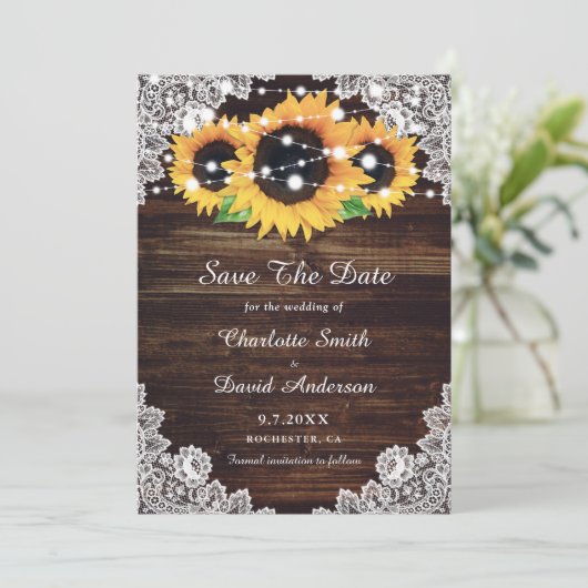 Rustikale Hochzeit der Sonnenblumen aus Holz Save The Date (Stehend Vorderseite)