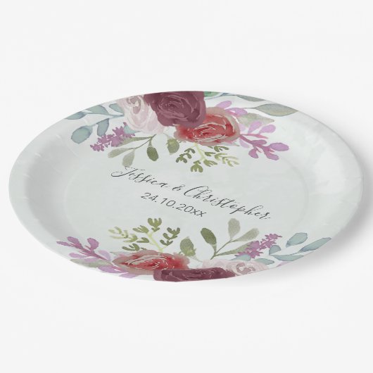 Rustikale Hochzeit der Wasserfarben in Burgund Pappteller (Schrägansicht)