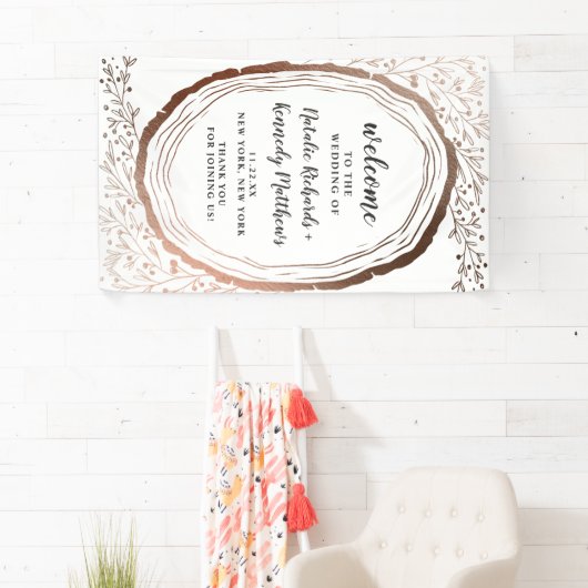 Rustikale Hochzeit im Herbst aus Holz mit dünner K Banner (Insitu)