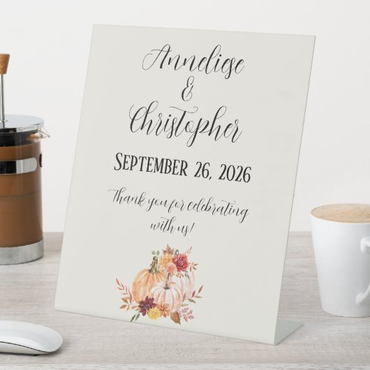 Rustikale Hochzeit im Herbst glücklicherweise je n Sockelschild (In Situ)