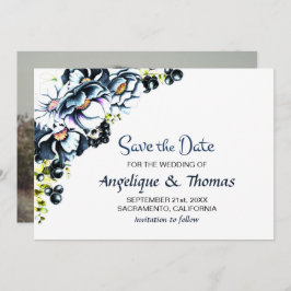 Rustikale Hochzeit mit blauer Flora Save The Date