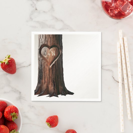 Rustikale Hochzeit mit Carved Heart Tree Serviette (Beispiel)