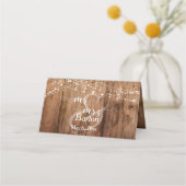 Rustikale Hochzeit mit Holz und Lichtern Platzkarte (Rückseite)
