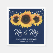 Rustikale Hochzeit von Navy Blue String Lights Son