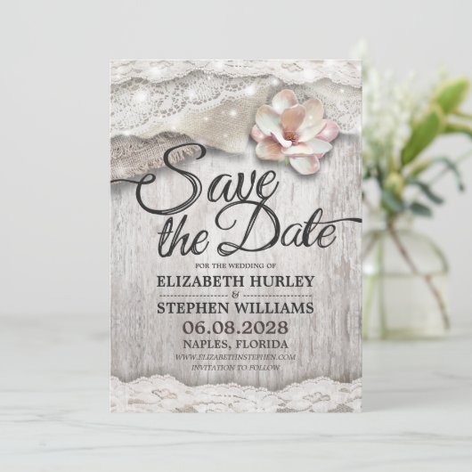 Rustikale Hochzeitshälfte aus Holz aus Burlap Lace Save The Date (Stehend Vorderseite)