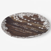 Rustikale Hochzeitshilfen aus Holz Pappteller (Schrägansicht)