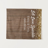 Rustikale Hochzeitskulisse, Stand aus Holz-Sparkle Wandteppich (Vorderseite (Horizontal))