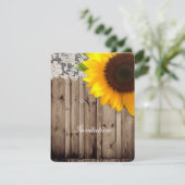 Rustikale Hochzeitsstiftung aus Holz Einladung (Stehend Vorderseite)