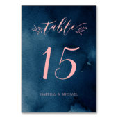 Rustikale Hochzeitsstiftung mit Navy-Blush-Kalligr Tischnummer (Vorderseite)