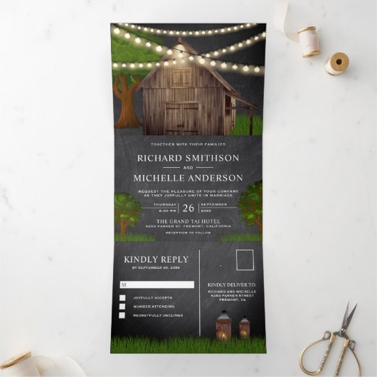 Rustikale Hochzeitsstimmung im Bauernhof Dreifach Gefaltete Einladung (Innenseite)